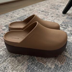 Crocs Dylan Platform Clog in Sepia Brown